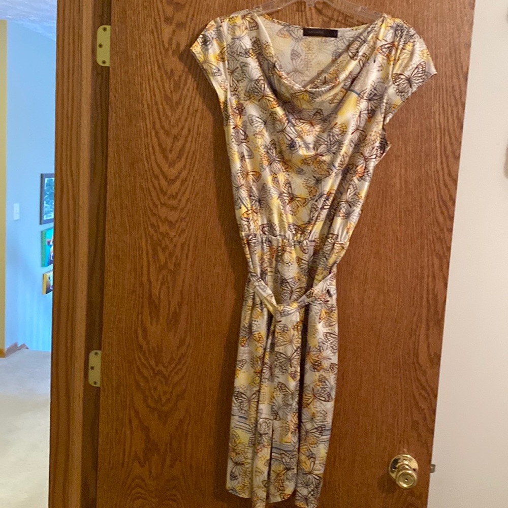 Limited size Large satin cap sleeve dress with tie